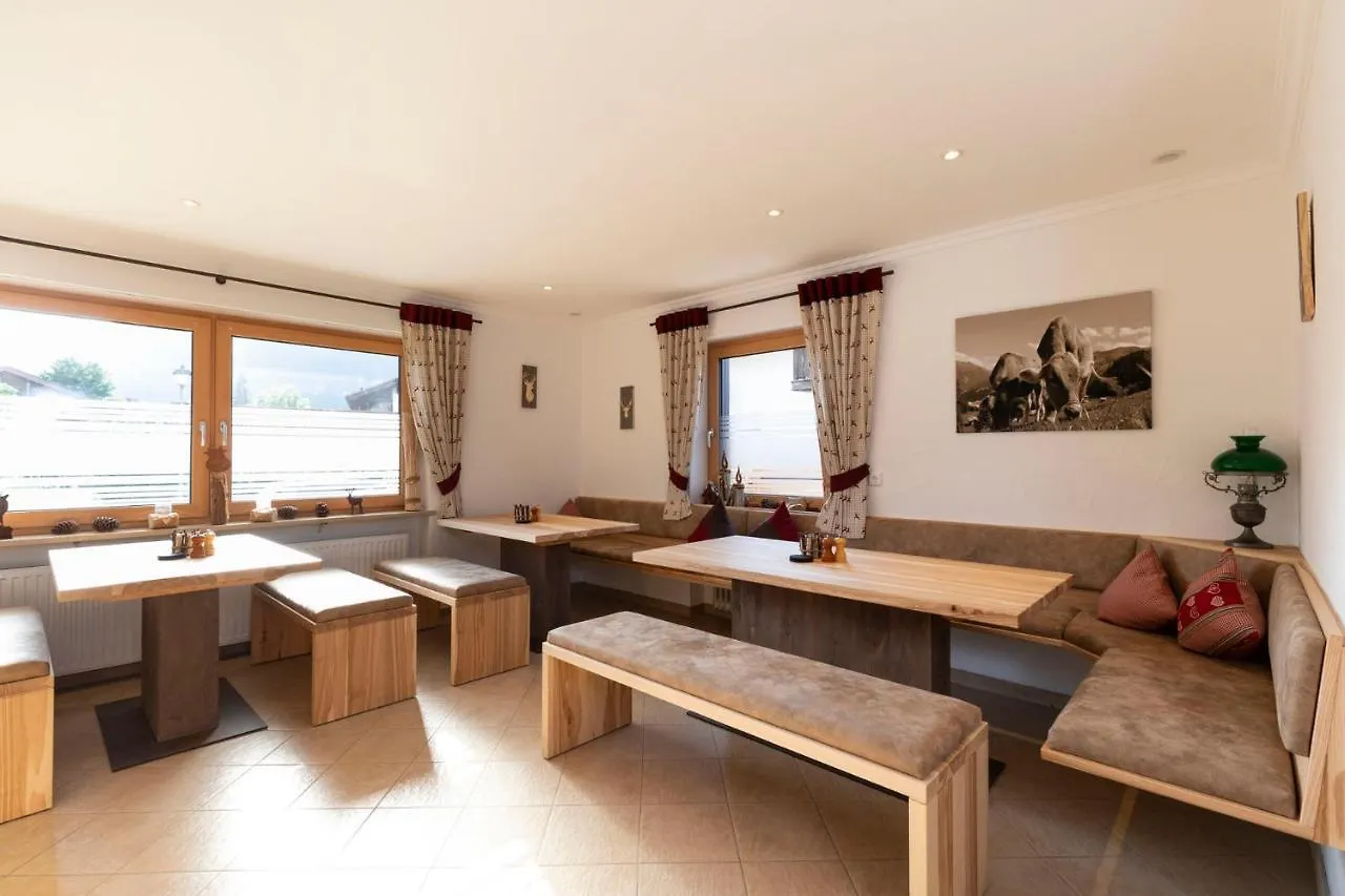 פפרונטן Hotel Garni Bergidyll - Adults Only